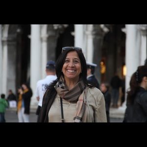 Meet your Posher, Amy